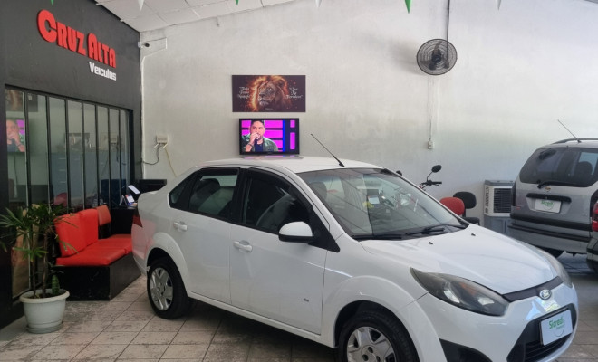 Ford Fiesta Sedan SE 1.6 8V Flex 4p 2014 Flex-0