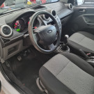 Ford Fiesta Sedan SE 1.6 8V Flex 4p 2014 Flex-6