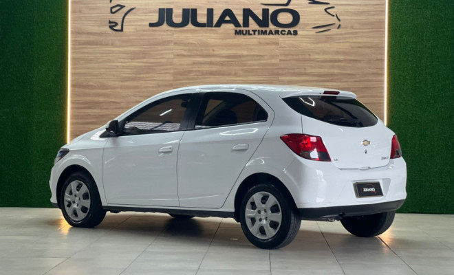 GM - Chevrolet ONIX HATCH LT 1.4 8V FlexPower 5p Mec. 2015 Flex-2