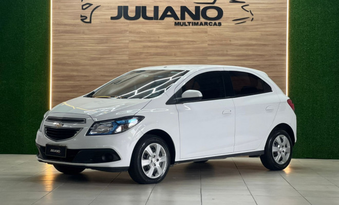 GM - Chevrolet ONIX HATCH LT 1.4 8V FlexPower 5p Mec. 2015 Flex-0