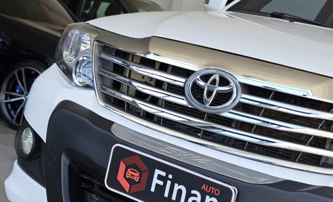 Toyota Hilux SW4 SR 4x2 2.7/ 2.7 Flex 16V Aut. 2015 Flex-2