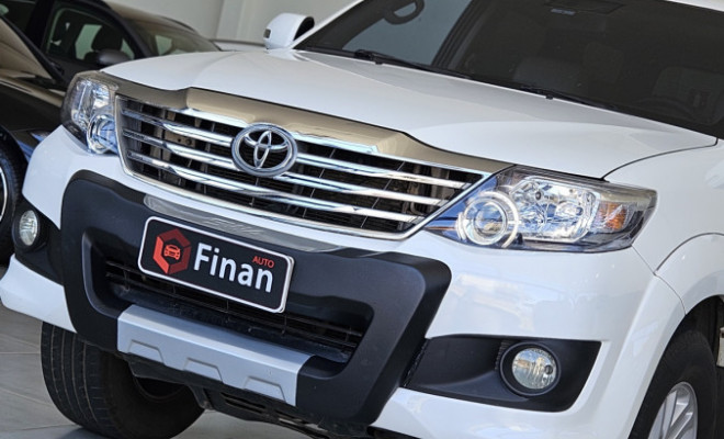 Toyota Hilux SW4 SR 4x2 2.7/ 2.7 Flex 16V Aut. 2015 Flex-1