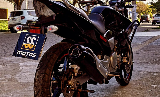 YAMAHA YS 250 FAZER/L. EDITION /BLUEFLEX ano 2015 Flex-2