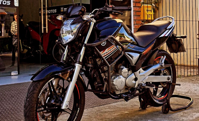 YAMAHA YS 250 FAZER/L. EDITION /BLUEFLEX ano 2015 Flex