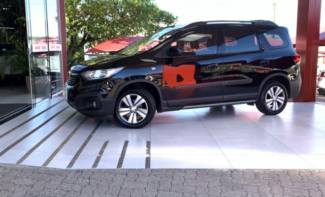 GM - Chevrolet SPIN ACTIV 1.8 8V Econo. Flex 5p Aut. 2019 Flex