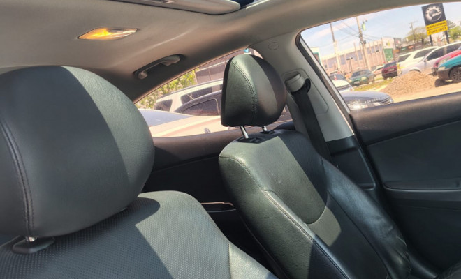 Hyundai Elantra GLS 2.0 16V Flex Aut. 2015 Flex-10