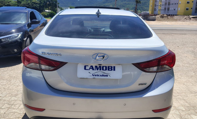 Hyundai Elantra GLS 2.0 16V Flex Aut. 2015 Flex-5