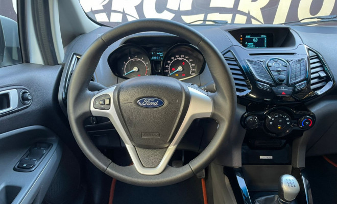 Ford EcoSport FREESTYLE 1.6 1  2017 Flex   ÓTIMO OPÇÃO DE SUV-5