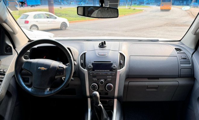 GM - Chevrolet S10 Pick-Up LT 2.4 F.Power 4x2 CD 2013 Flex-6