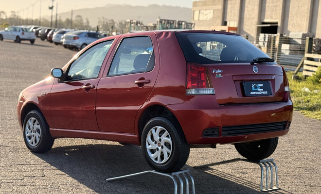 Fiat Palio ELX 1.3 Fire/30 Anos F. Flex 8V 4p 2005 Flex-5