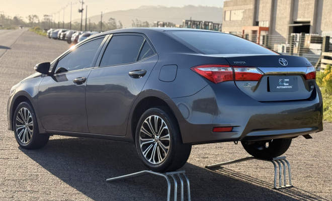 Toyota Corolla GLi 1.8 Flex 16V  Aut. 2017 Flex-5