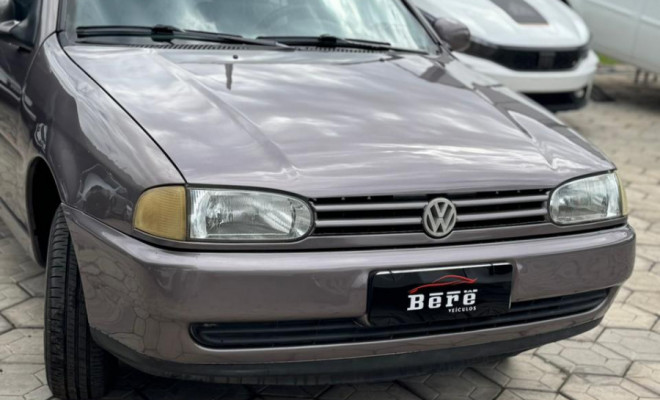 VW - VolksWagen Gol 1.0 Plus 8v 2p 2001 Gasolina-9