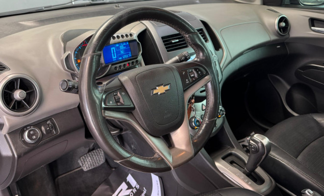 GM - Chevrolet SONIC HB LTZ 1.6 16V FlexPower 5p Aut. 2013 Flex-0