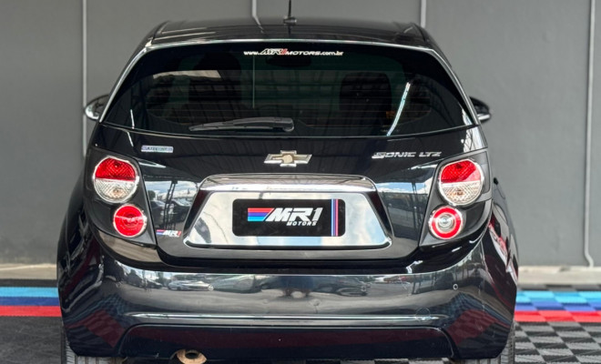 GM - Chevrolet SONIC HB LTZ 1.6 16V FlexPower 5p Aut. 2013 Flex-4