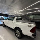 Toyota Hilux CD SRX 4x4 2.8 TDI 16V Diesel Aut. 2016 Diesel-9