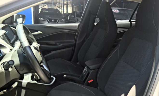 Chevrolet Onix LTZ 1.0 Turbo 2023-6