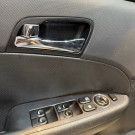 Hyundai i30 2.0 16V 145cv 5p Aut. 2011 Gasolina-10