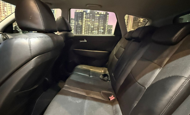 Hyundai i30 2.0 16V 145cv 5p Aut. 2011 Gasolina-9