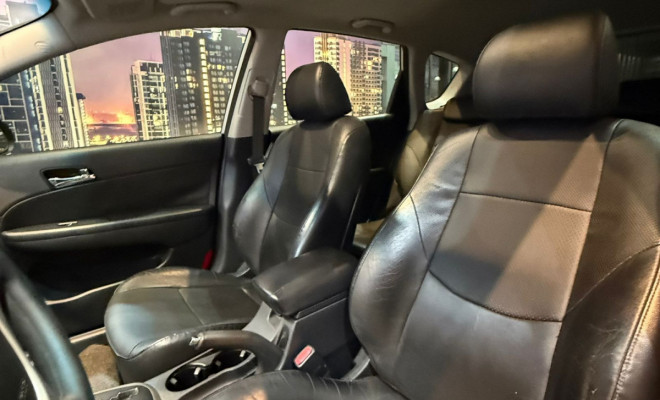 Hyundai i30 2.0 16V 145cv 5p Aut. 2011 Gasolina-8