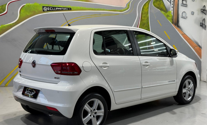 VW - VolksWagen Fox Comfortline 1.6 Flex 8V 5p 2015 Flex-2