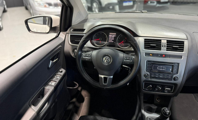 VW - VolksWagen Fox Comfortline 1.6 Flex 8V 5p 2015 Flex-3