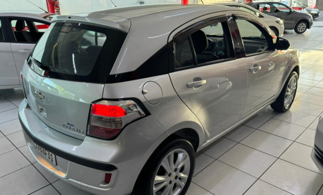 GM - Chevrolet AGILE LTZ 1.4 MPFI 8V FlexPower 5p 2014 Flex-3