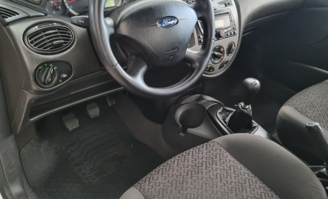 Ford Focus Sedan 2.0 16V/2.0 16V Flex 4p 2008 Flex-6