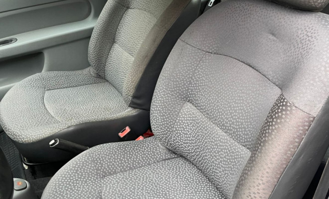 Renault Clio 1.0 2011 Flex  Básico   100% financiado-6