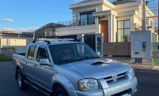 Nissan Frontier SE/SE Strik/ONE CD 4x4 2.8 Dies 2004 Diesel