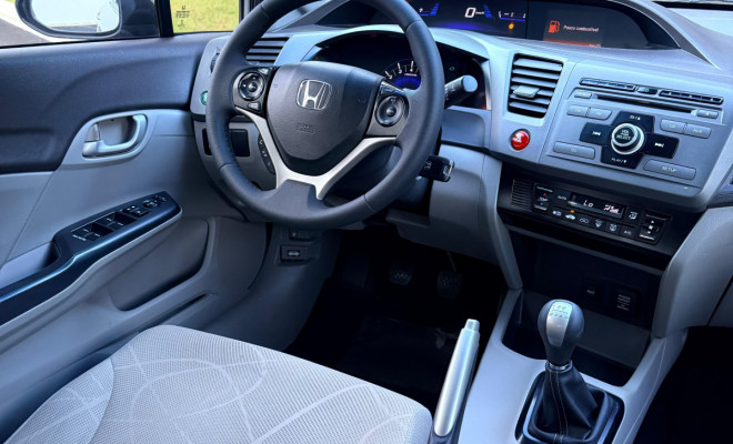 Honda Civic Sedan LXS 1.8/1.8 Flex 16V Mec. 4p 2014 Flex-5