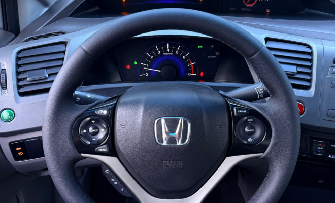 Honda Civic Sedan LXS 1.8/1.8 Flex 16V Mec. 4p 2014 Flex-6