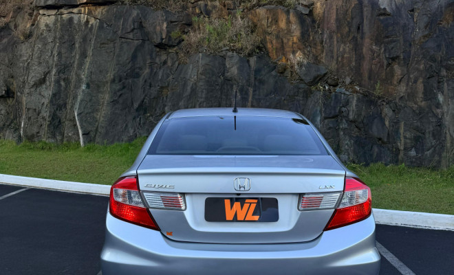 Honda Civic Sedan LXS 1.8/1.8 Flex 16V Mec. 4p 2014 Flex-3