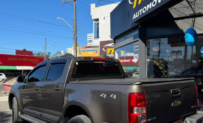 GM - Chevrolet S10 Pick-Up LT 2.8 TDI 4x4 CD Diesel 2013 Diesel-2