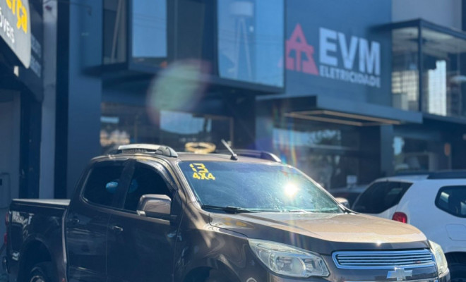 GM - Chevrolet S10 Pick-Up LT 2.8 TDI 4x4 CD Diesel 2013 Diesel-1