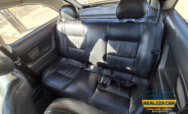 GM - Chevrolet Astra GL 1.8 MPFI 3p 2001 Gasolina-4