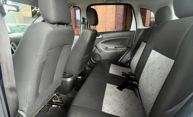 Ford Fiesta 1.6 16V Flex Mec. 5p 2014 Flex-8