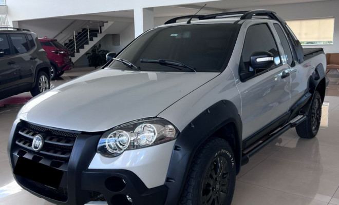 Fiat Strada Adventure 1.8/ 1.8 LOCKER Flex CE 2011 Flex-1