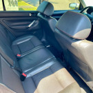 VW - VolksWagen Golf Sportline 2.0 Mi Total F. 8V Tip. 2014 Flex-11