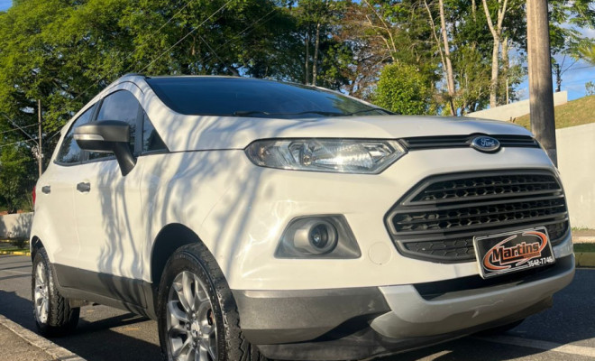 Ford EcoSport FREESTYLE 1.6 16V Flex 5p 2014 Flex-4