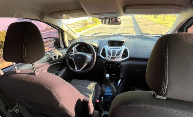 Ford EcoSport FREESTYLE 1.6 16V Flex 5p 2014 Flex-8