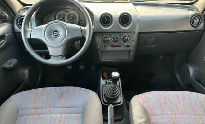 GM - Chevrolet Celta Life/ LS 1.0 MPFI 8V FlexPower 5p 2010 Flex-4