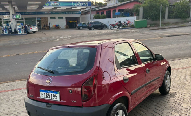 GM - Chevrolet Celta Life/ LS 1.0 MPFI 8V FlexPower 5p 2010 Flex-1