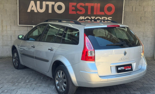 Renault Megane Grand Tour Dynam. Hi-Flex 1.6 16V 2011 Flex-1