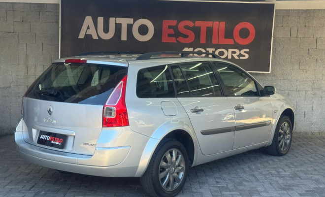 Renault Megane Grand Tour Dynam. Hi-Flex 1.6 16V 2011 Flex-2