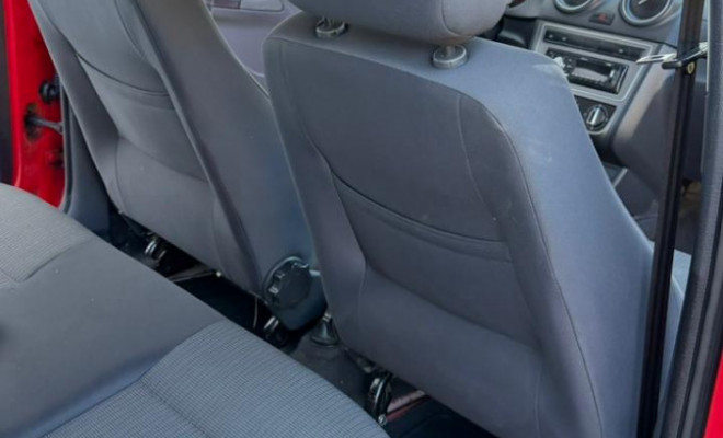 VW - VolksWagen Gol (novo) 1.0 Mi Total Flex 8V 4p 2014 Flex-16