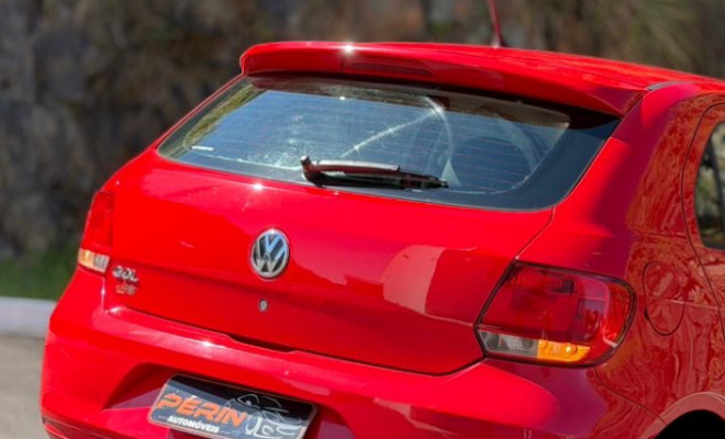 VW - VolksWagen Gol (novo) 1.0 Mi Total Flex 8V 4p 2014 Flex-9