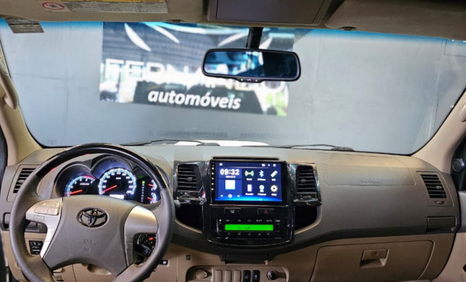 Toyota Hilux SW4 SRV D4-D 4x4 3.0 TDI Dies. Aut 2013 Diesel-1