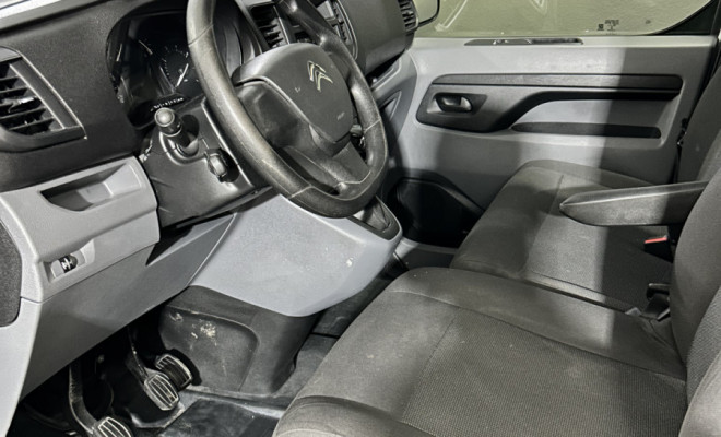 Citroën Jumpy Cargo 1.5 Turbo Diesel 2022 Diesel-1