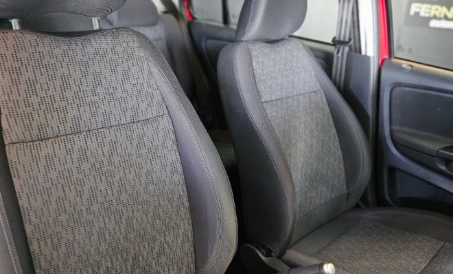 VW - VolksWagen Fox 1.0 Mi Total Flex 8V 5p 2013 Flex-2