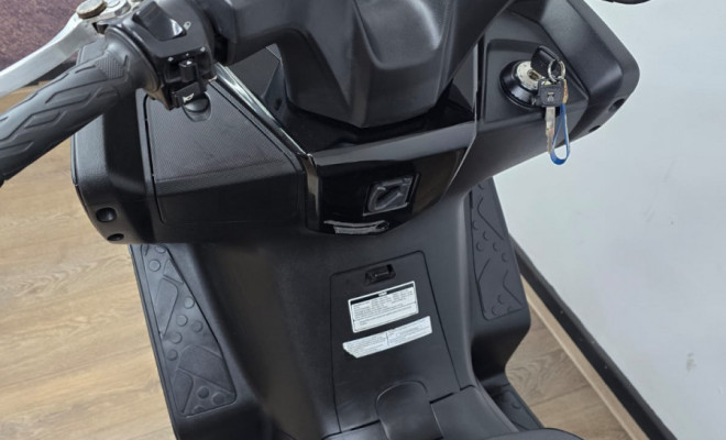 KYMCO DOWNTOWN 300i 2022 Gasolina-12